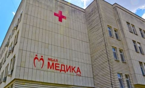 Шокиращо: Директор на частна болница взел 1,5 млн. лв. годишна заплата